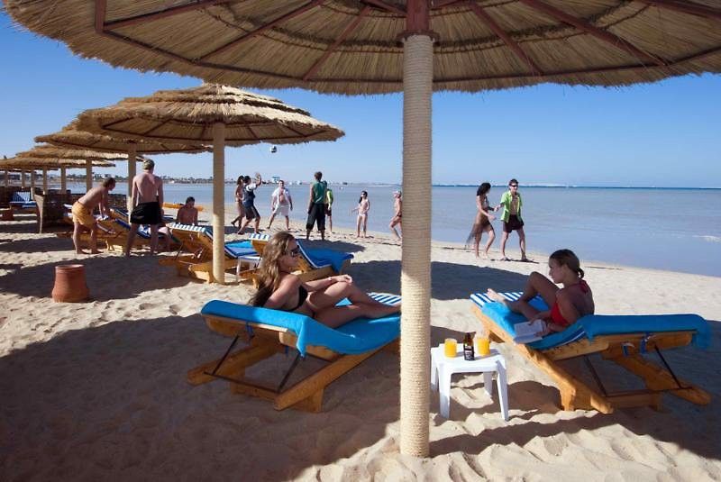 Titanic Aqua Park Resort - Families And Couples Only Hurghada Exteriör bild